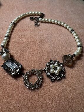 Pearl and Crystal Statement Necklace -  vintage look
